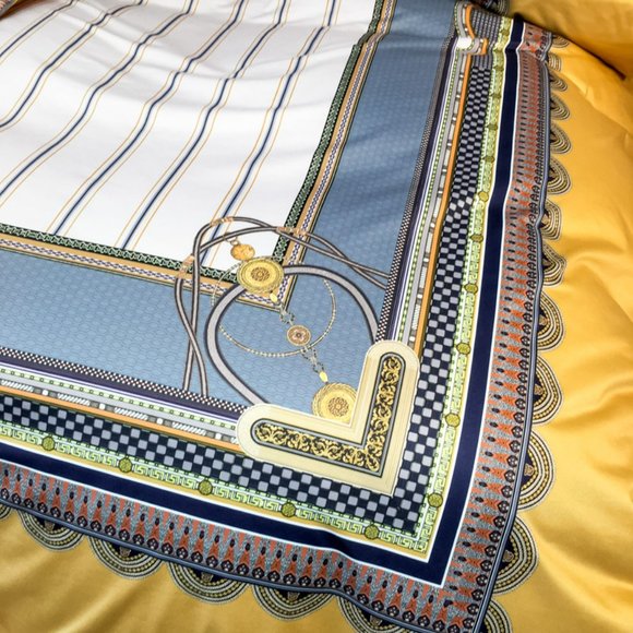 Premium Microfiber Bedding Set of Four - Picture 9 of 15